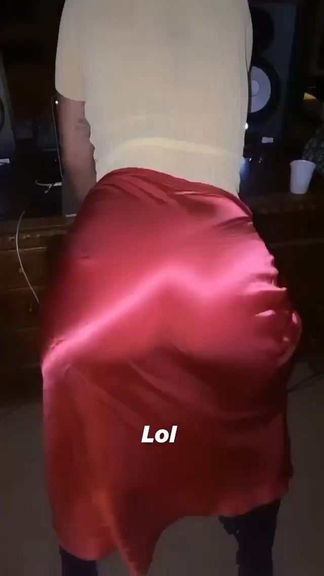 singer sexy Rita Ora photos party Instagram celebrity butt busty braless ass 