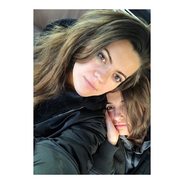 Cute Naomi Scott Selfies From Her Instagram Profile CelebMasta.com 1