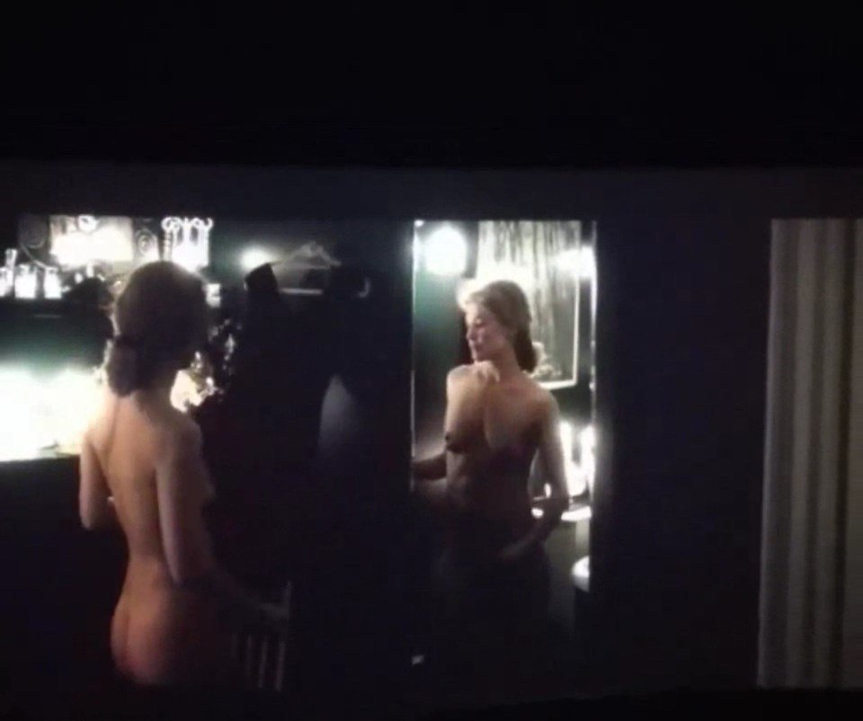 Glamorous Rosamund Pike Exposes Her Saggy Tits Ass In A Private War CelebMasta.com 4