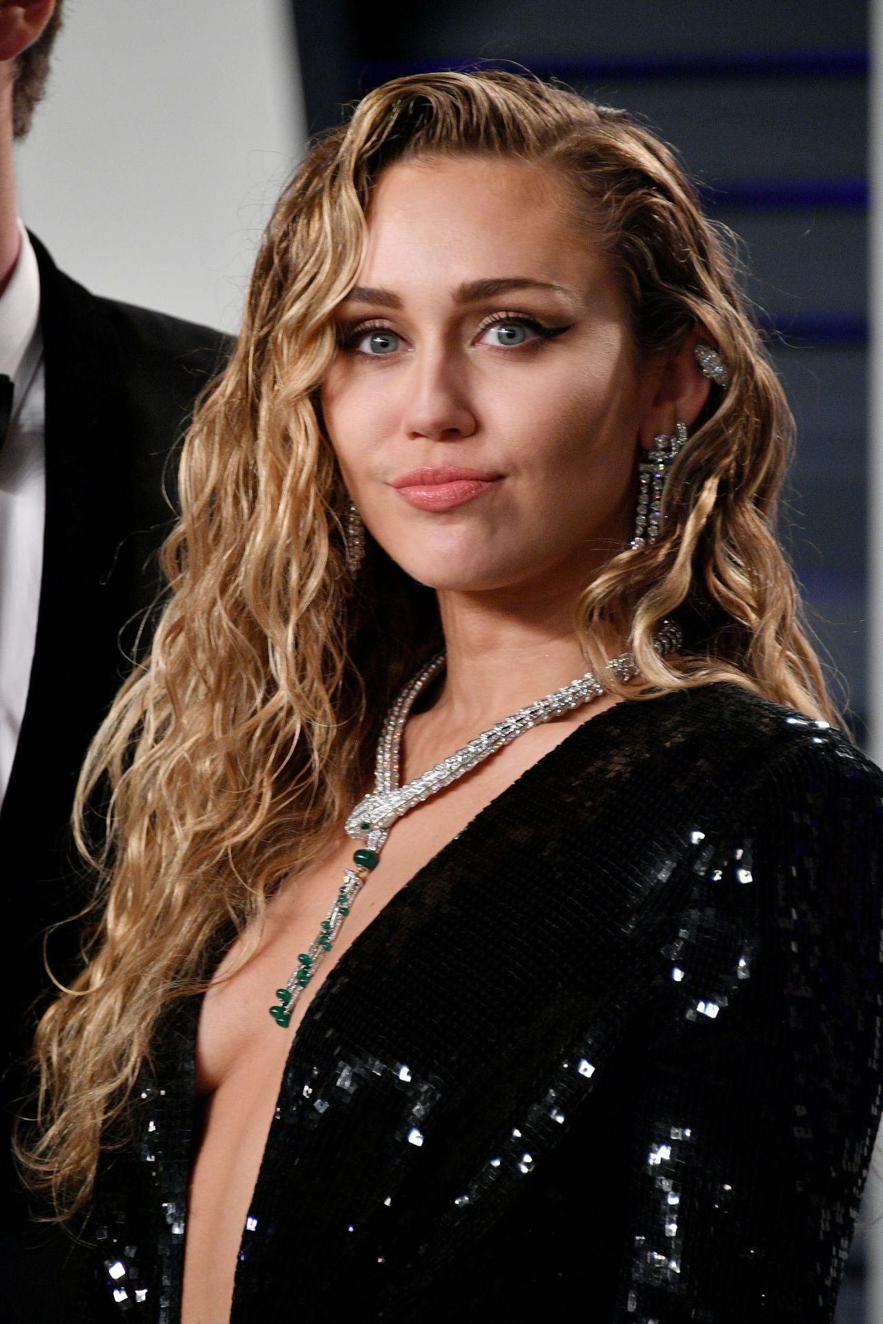 Miley Cyrus | Celeb Masta 230