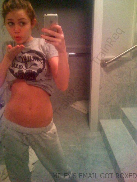 Miley Cyrus | Celeb Masta 5