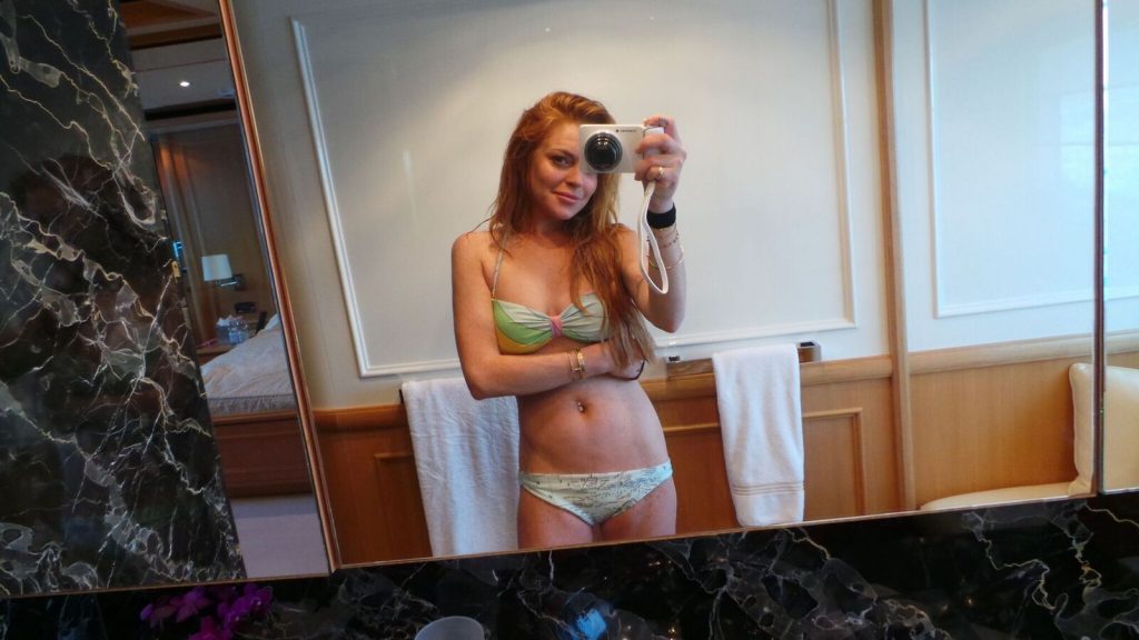 sexy selfie photos nude Lindsay Lohan leaked Instagram celebrity boobs 