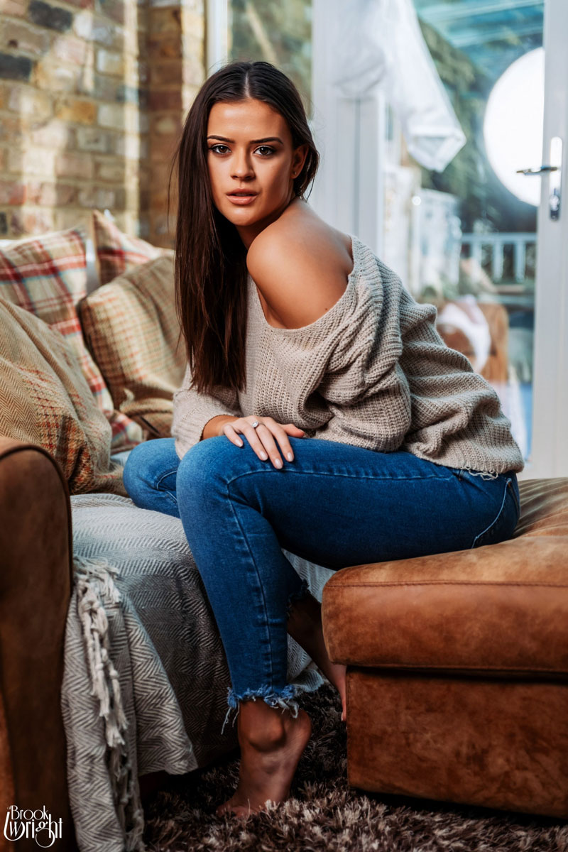 brook wright sweater and jeans 2