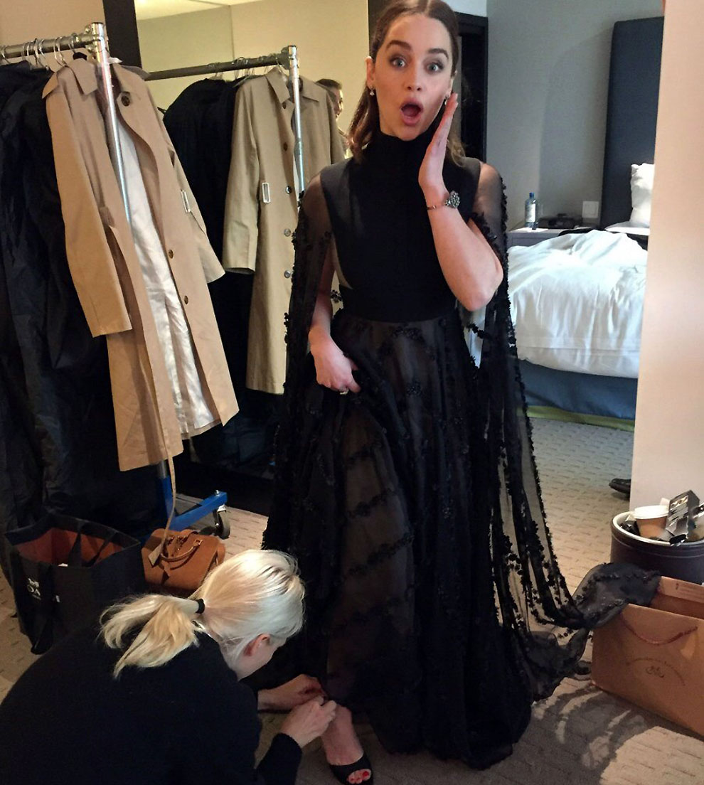 Emilia Clarke feet ScandalPost 22