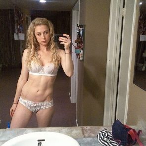 Iliza Shlesinger nude ScandalPoost 69