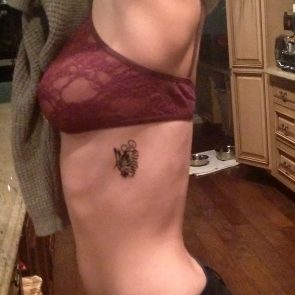 Kaley Cuoco Leaked Nude 07
