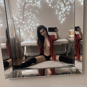 niece waidhofer nudes from onlyfans 12