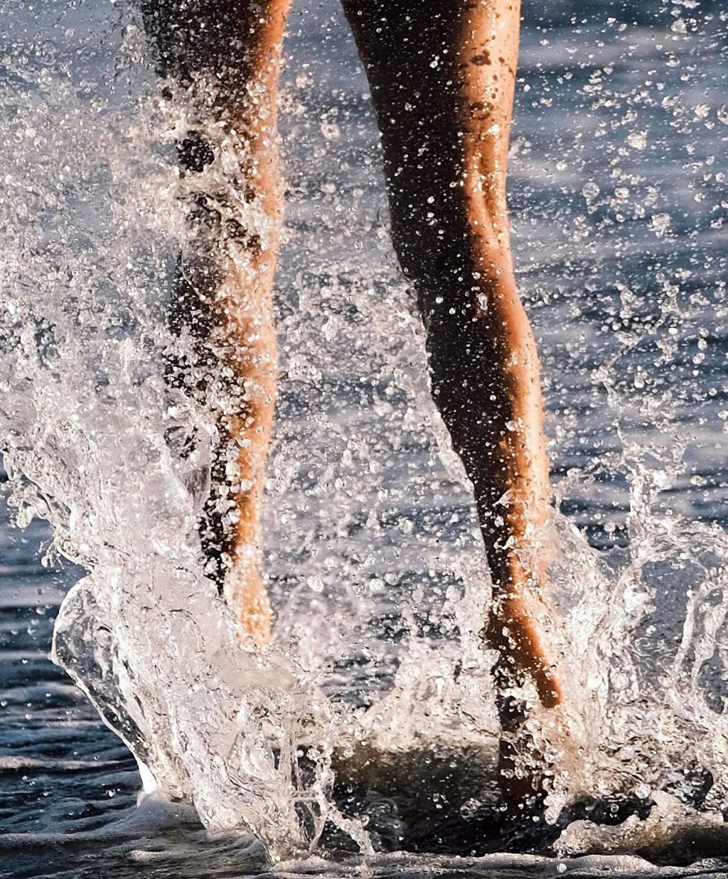 photoshoot photos Olga de Mar nude naked Instagram celebrity beach 