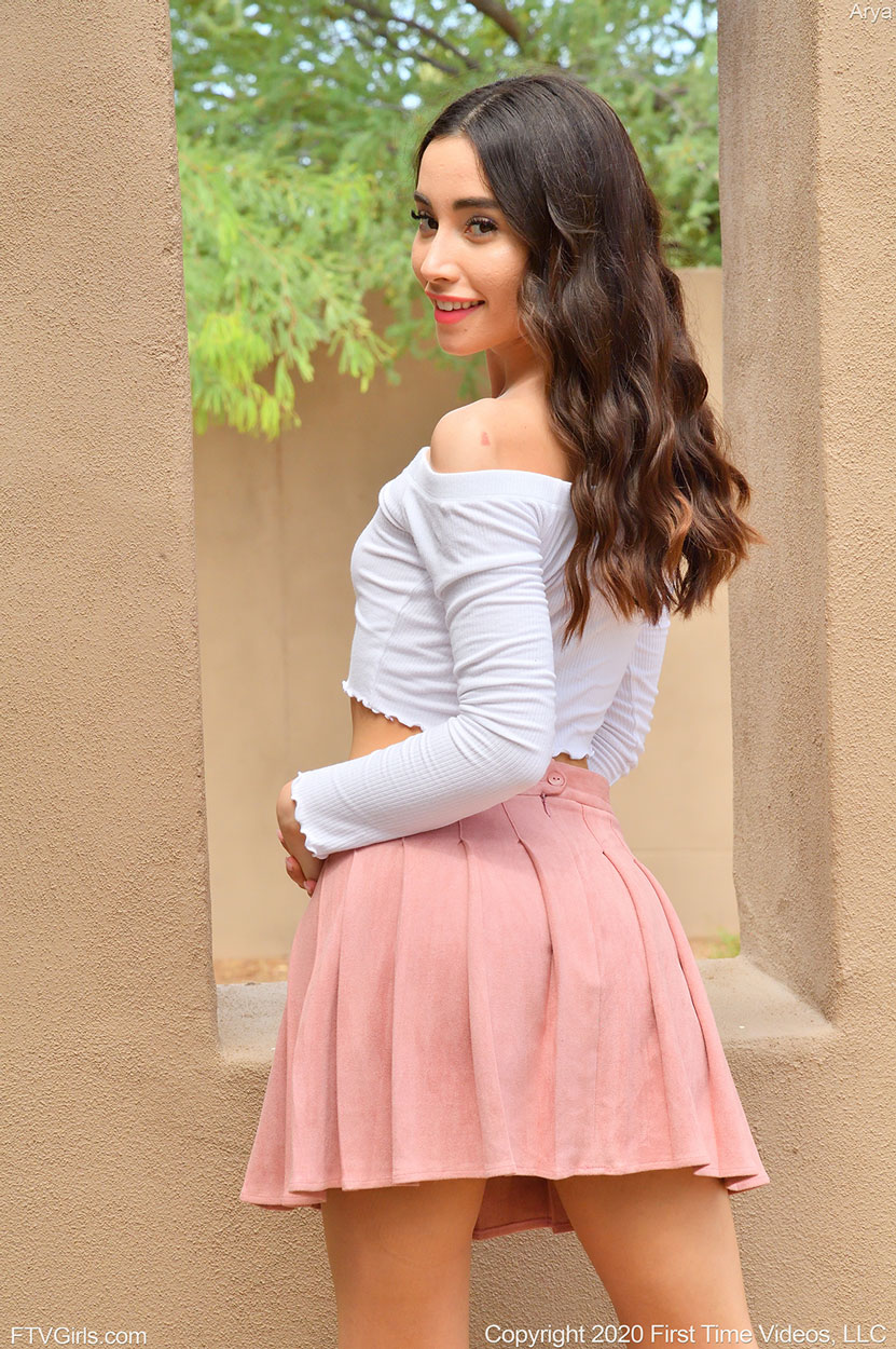 aria lee white top and a skirt 2