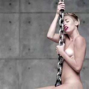 08 Miley Cyrus Nude Naked Wrecking Ball
