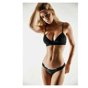 Elizabeth Turner nude hot sexy bikini ScandalPost 2
