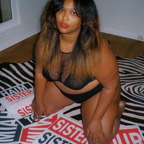 Lizzo Nude Naked Sexy Hot 45