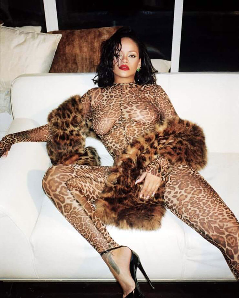 Leaked nudes rhianna Rihanna Nude