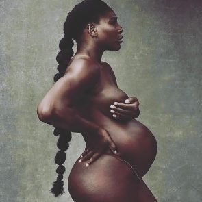 Serena Williams nude baby bump