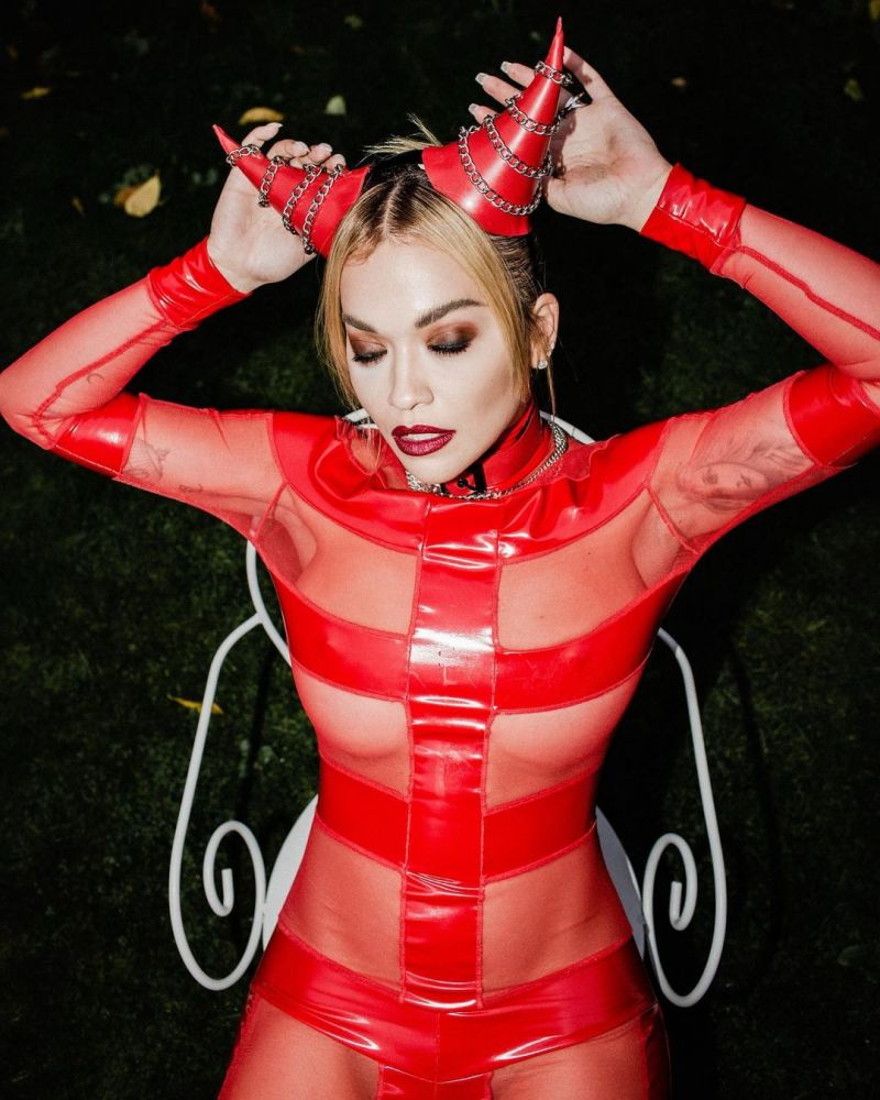 tits see through Rita Ora photos pantyless halloween braless boobs 