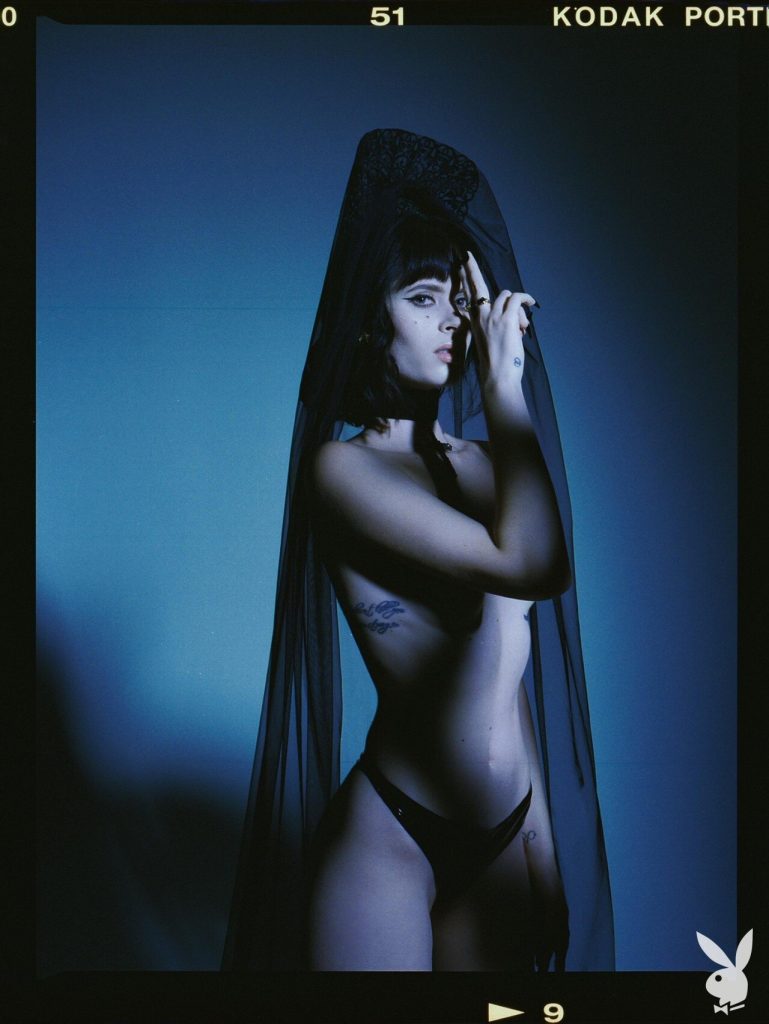 Gorgeous Brunette Carolina Ballesteros Posing Totally Naked in Playboy gallery, pic 11
