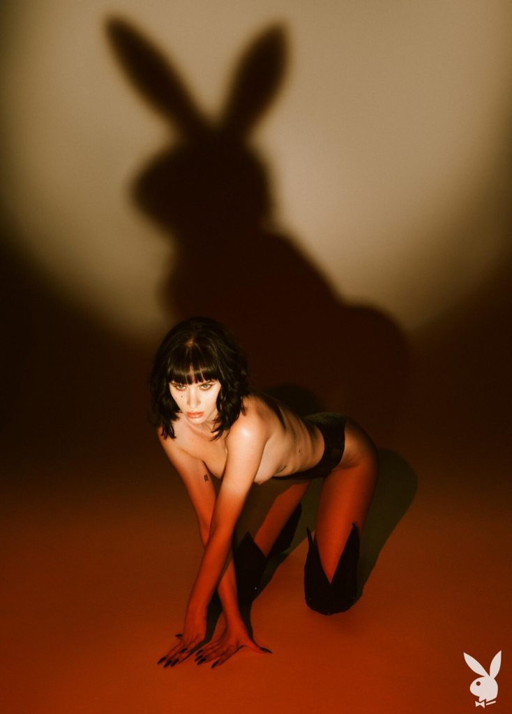 Gorgeous Brunette Carolina Ballesteros Posing Totally Naked in Playboy gallery, pic 7