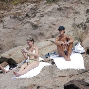 Izabel Goulart nude sexy hot bikini topless tight body tits ass pussy sextape ScandalPost 1