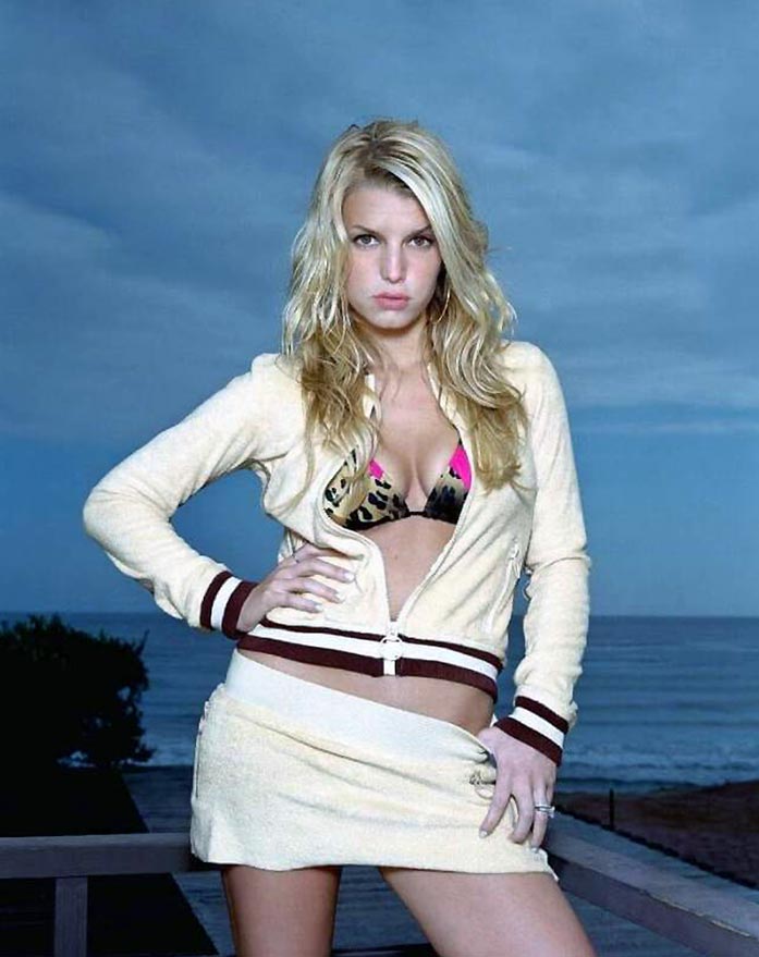 Jessica Simpson nude hot sexy topless ScandalPost 29