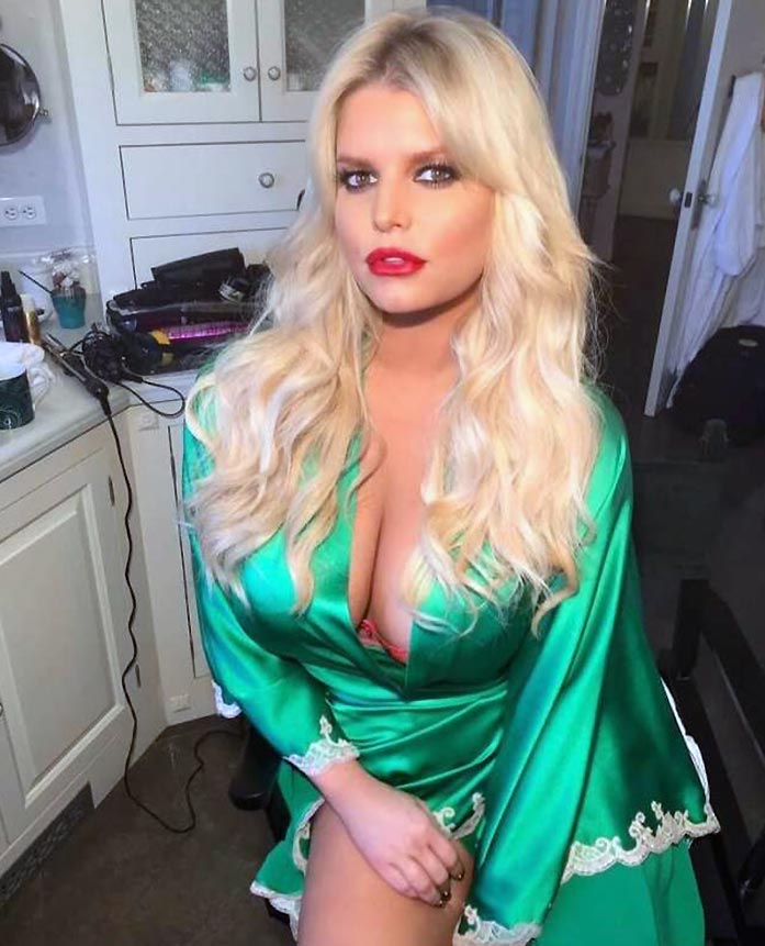 Jessica Simpson nude hot sexy topless ScandalPost 51
