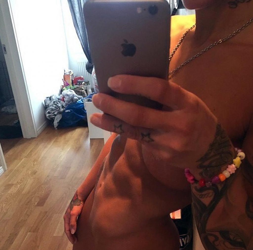 Pauline Von Schinkel nude hot sexy topless bikini feet porn ScandalPost 28