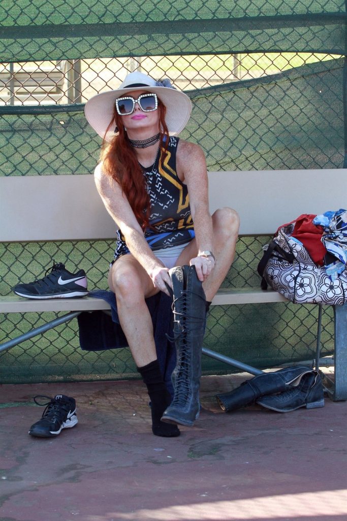 Phoebe Price’s Upskirt Pictures Are Here and They Are Totally Nauseating gallery, pic 14