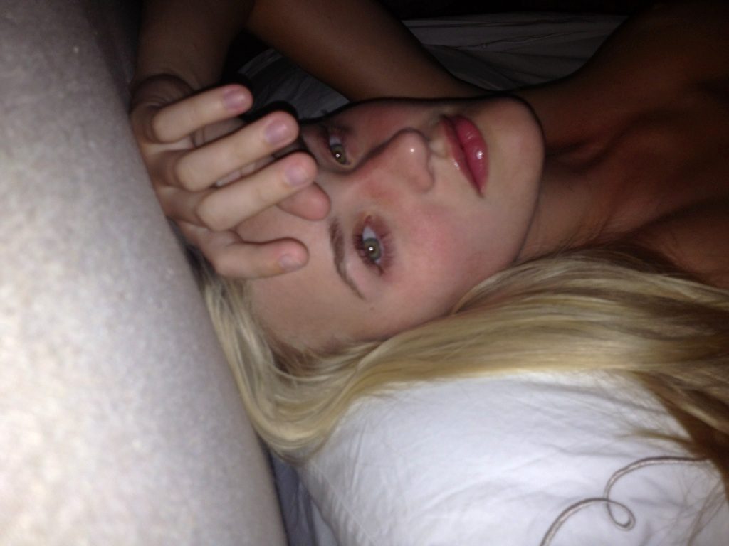 Fappening Porn Galore: the Latest Leaked Pictures of Amanda (AJ) Michalka gallery, pic 9