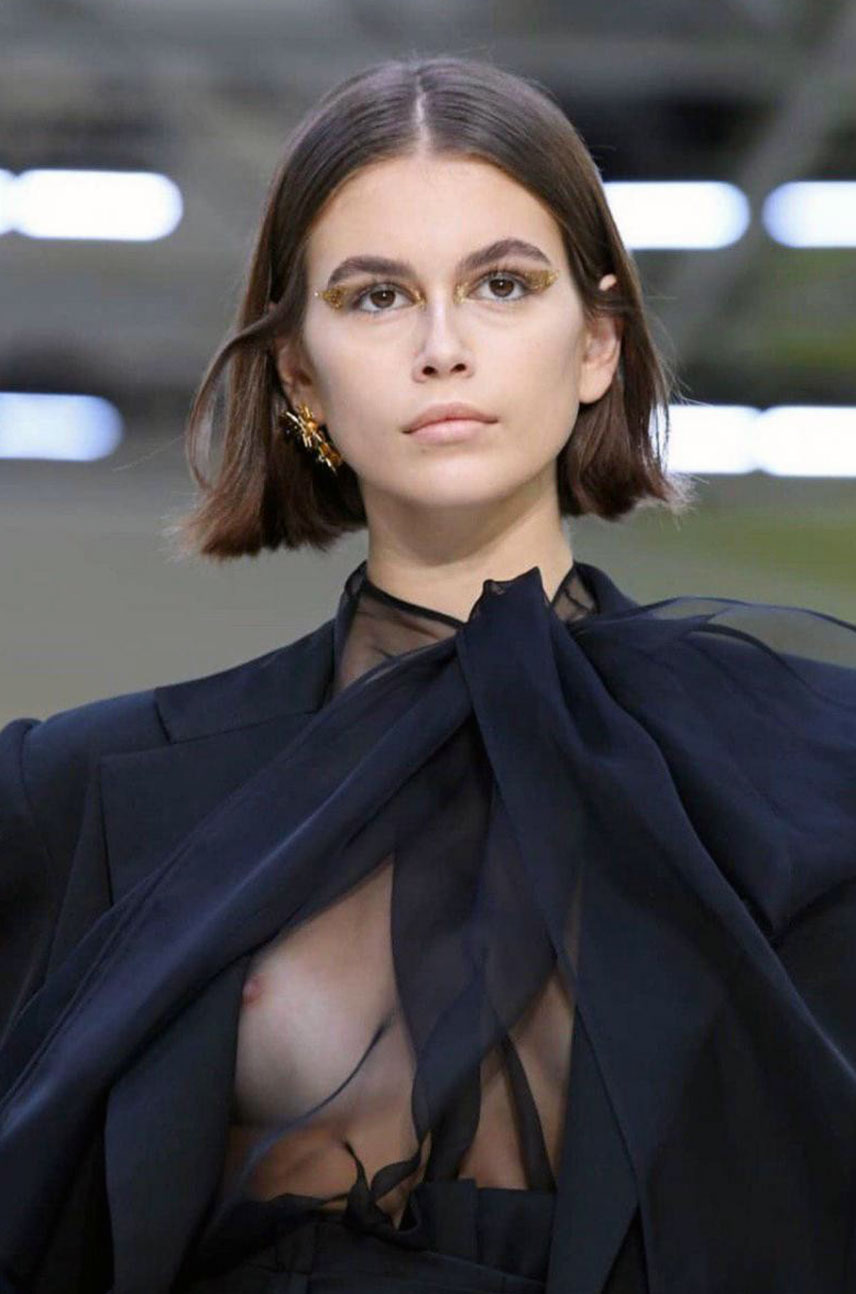 Kaia Gerber nude leaked sexy hot topless nipples8 2