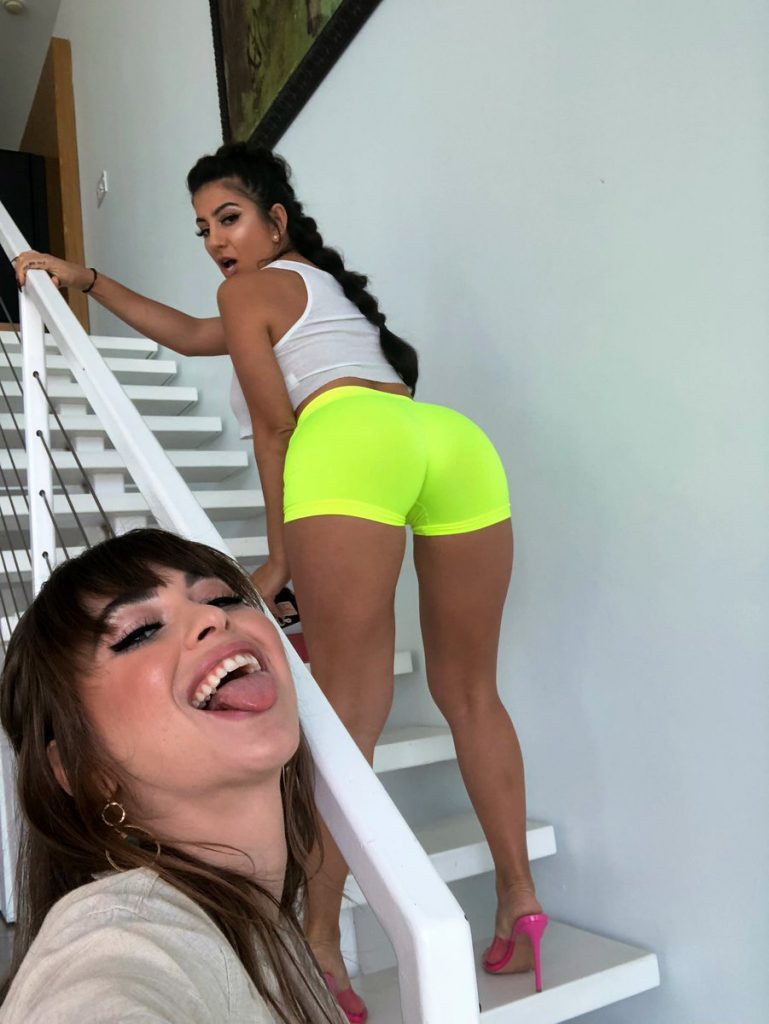 Awesome Selection of Sexy Riley Reid Pictures from Various Sources gallery, pic 54