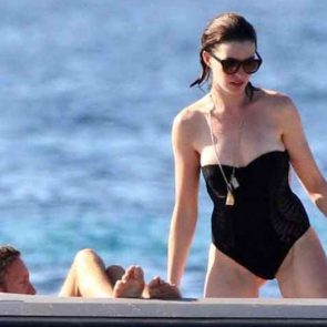 Anne Hathaway nude sexy hot bikini feet porn ScandalPost 6