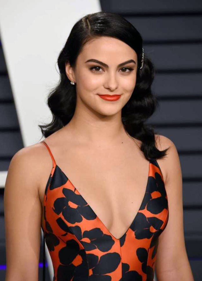 Camila Mendes cleavage