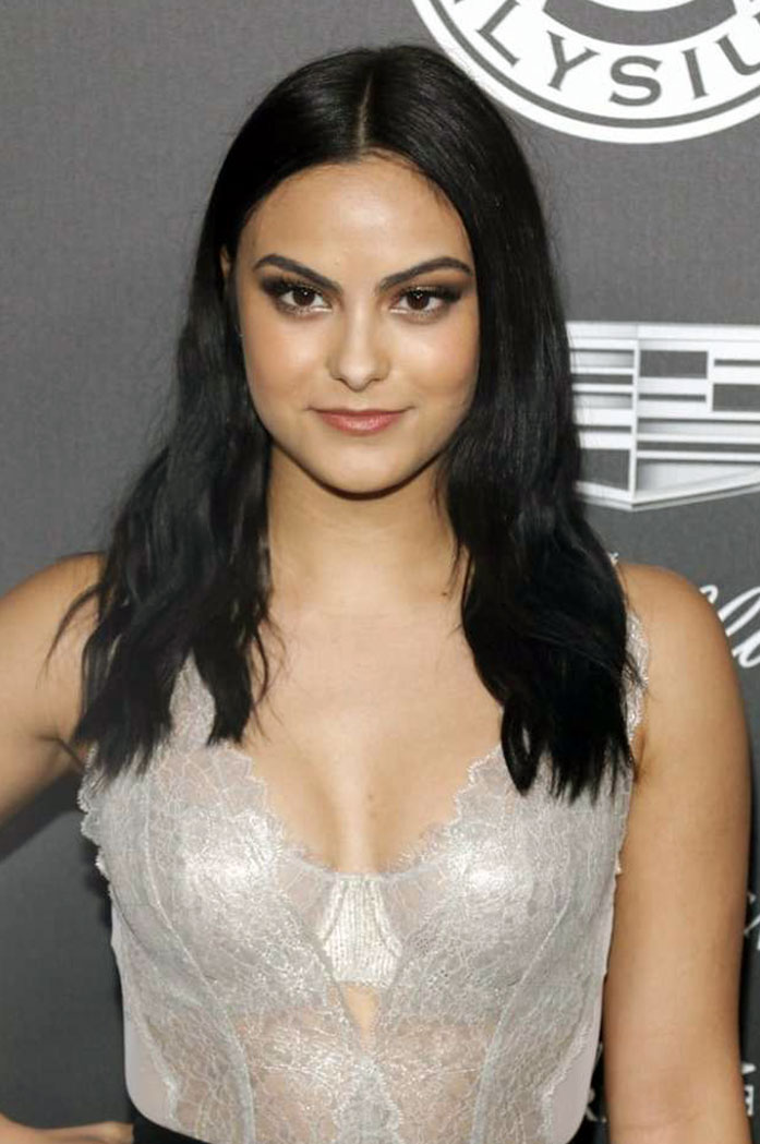 Camila Mendes cleavage
