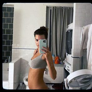 Emily Ratajkowski nude hot sexy pregnant ass tits bikini feet topless pussy ass ScandalPost 20