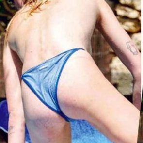 Sophie Turner nude topless tits ass pussy private porn leaked hot sexy ScandalPost 2