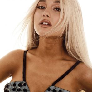 Ariana Grande nude porn leaked topless sexy hot ScandalPost 27