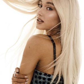 Ariana Grande nude porn leaked topless sexy hot ScandalPost 55