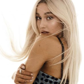 Ariana Grande nude porn leaked topless sexy hot ScandalPost 79