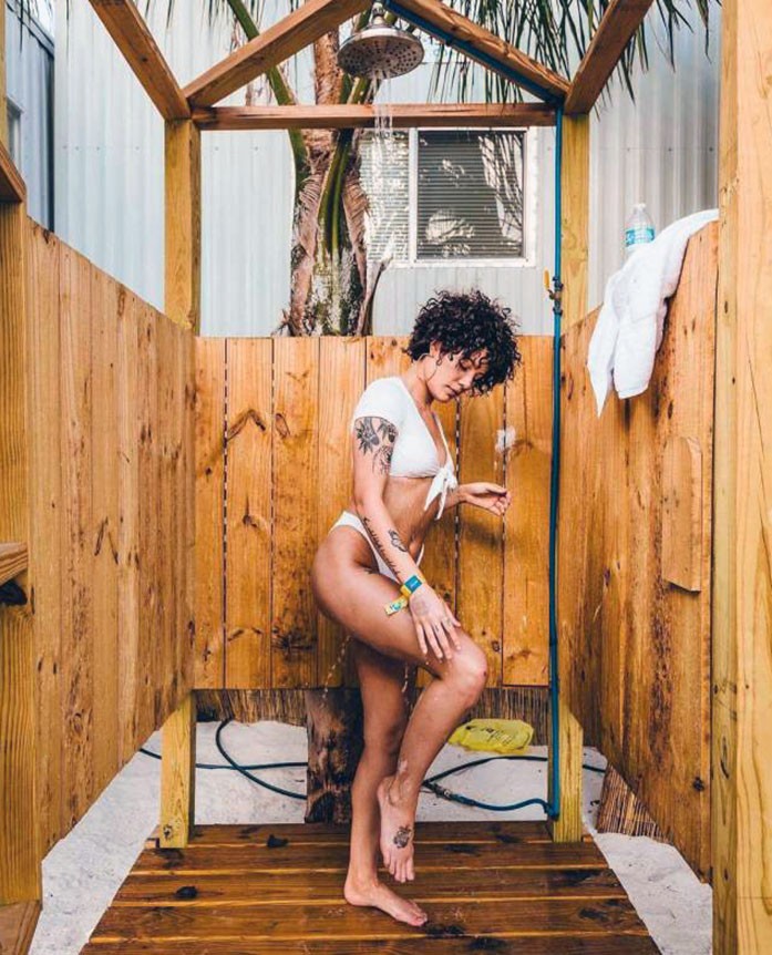 Halsey nude bikini butt topless sexy naked hot37