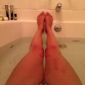 Yvonne Strahovski Nude Naked Leaked 7