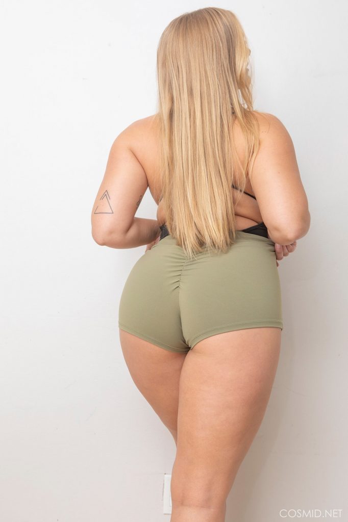Penny Lund Green Shorts PAWG Cosmid