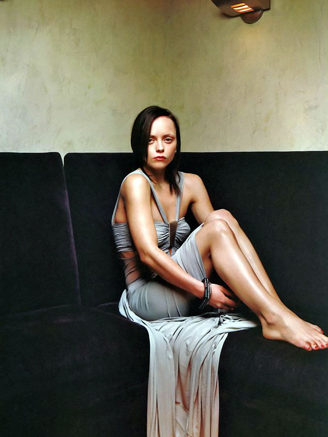 Christina Ricci nude sexy topless hot naked feet cleavage boobs27 1