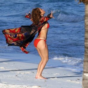 Jennifer Lopez nude bikini sexy hot sextape leaked private topless feet hot sexy ScandalPost 23