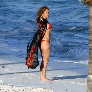 Jennifer Lopez nude bikini sexy hot sextape leaked private topless feet hot sexy ScandalPost 39