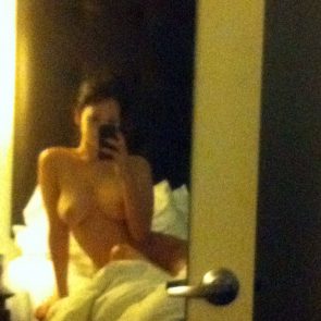 Jennifer Lawrence Nude Leaked Pics 59