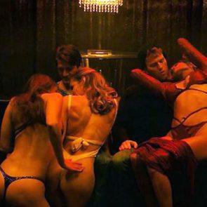 Jennifer Lopez nude strippers