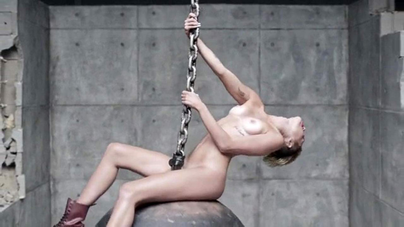 17 Miley Cyrus Nude Naked Wrecking Ball