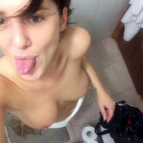 23 Addison Timlin Nude Naked Leaked