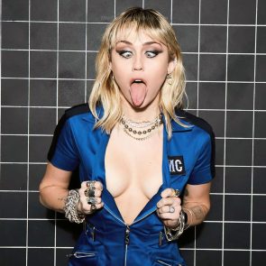 Miley Cyrus nude hot sexy porn leaked sextape ass tits pussy private ScandalPost 4