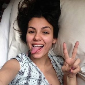 Victoria Justice Sexy Naked Leaked 2
