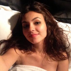 Victoria Justice Sexy Naked Leaked 3